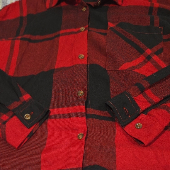 Red and Black Plaid Shirt - Picture 4 of 5